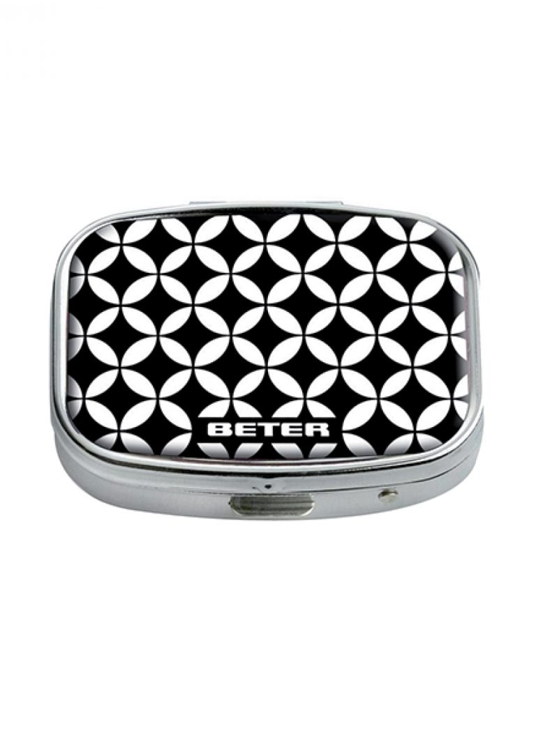 PrÊt a Porter Pill box
